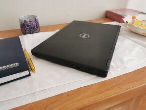 Krasny Ultrabook Dell Latitude E5480 FullHD SSD - 7