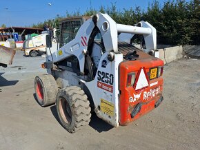 BOBCAT S250 4X4 - 7