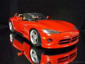 Dodge Viper RT/10 červený Bburago 1/18 - 7