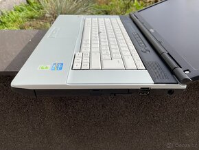 Fujitsu LIFEBOOK E751 - větší 15.6" notebook na běžné užití - 7