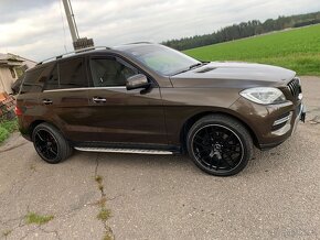 Mercedes benz ML 350 bluetec 4matic - 7