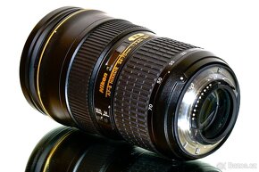 Nikon AF-S Nikkor 24-70 mm f/2,8G+UV Hoya TOP STAV - 7