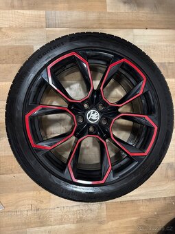 5x112 R20 letní komplety originál Škoda - 7