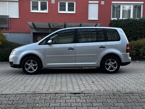 Volkswagen Touran 1.6 75kW ALU kola Serviska Klima Tempomat - 7