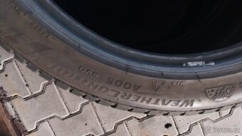 Prodám 4 x celoroční pneu Bridgestone 255/40/19 - 7