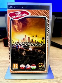 Prodám hry na PSP (Playstation Portable) - 7