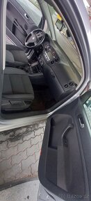 Volkswagen Golf Plus 1.9 TDI 77Kw - 7