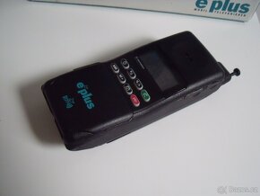 MOTOROLA MicroTAC 5200 (rok 1995 - Funkční) - 7