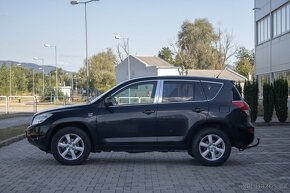 Toyota RAV4 2.2 D-4D 135 Terra - 7