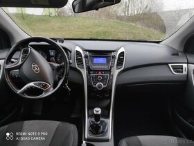 Prodám Hyundai i30 kombi 1.6 crdi 81kW manuál trikolor 2017 - 7