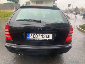 Prodam Mercedes W203 C200CDI 90KW Rok 2006 - 7