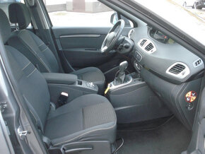 Renault Scénic 1.5 DCi NAVI AUT - 7