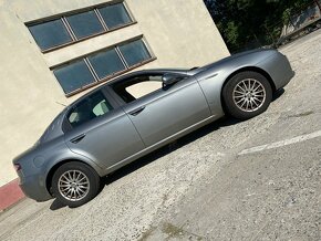 ALFA ROMEO 159 JTS 160 koní Naj. 144000 km - 7