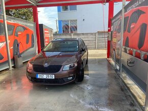 ŠKODA OCTAVIA COMBI LK 2.0 TDI DSG 4x4 135kW, ČR, SERVISKA - 7