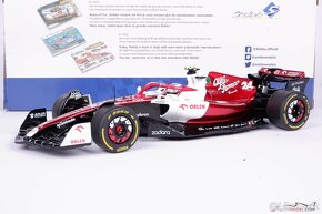 Alfa Romeo C42 Guanyu Zhou 2022, 1:18 Solido - 7