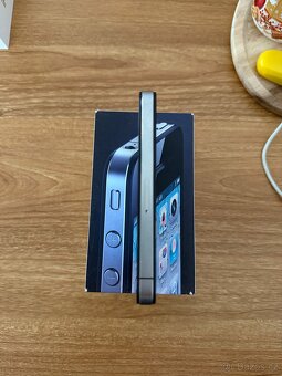 Apple IPhone 4 16 GB - 7