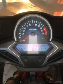 2011 Honda CBR 250R - 7