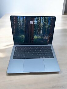 Apple MacBook Pro 14" M1  16 GB / 512 vesmírně šedá ( model - 7