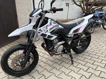 Yamaha WR 125X - 7