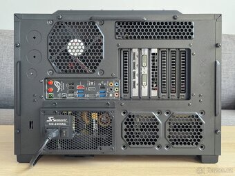 HERNÍ PC - i7-3770K / 16GB / 250GB SSD / HD7970 3GB / WIFI - 7