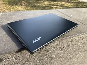 12" notebook Acer Travelmate - s rychlým SSDčkem 256GB - 7