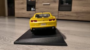 Chevrolet Camaro SS 2010 1:18 maisto - 7