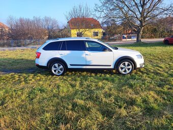 Škoda Octavia Combi 3, Scout - 7