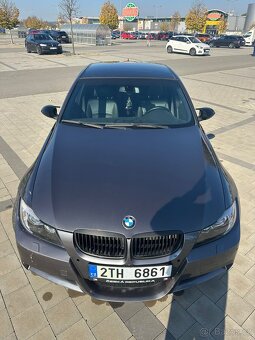 BMW 3 E90 320D M-paket - 7