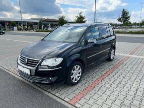 Volkswagen Touran 2.0 TDi 6 rychlostí digi klima - 7