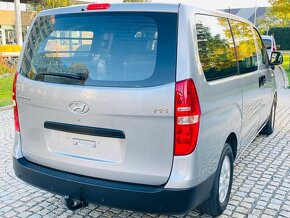 Hyundai H1 2.5 CRDi 100KW 6-MÍST MANUÁL TAŽNÉ 2300KG - 7