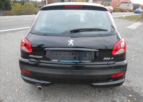 Peugeot 206 1,4 54kW PLUS 55.897KM Servisk benzín manuál - 7