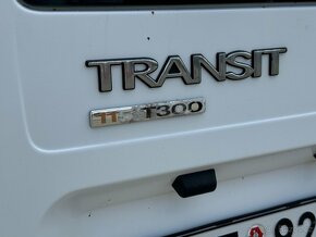 Ford Transit 6 Míst TDCi 85kW  Posuvná přepážka Klimatizace - 7