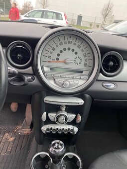 Mini Cooper 1.6Tdi - 7