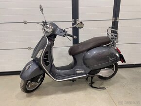 Piaggio Vespa gts 300 - 7