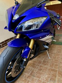 Yamaha R6 - 7