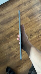 iPad Air 256GB 10,9", Wi-fi - skvělý stav - 7