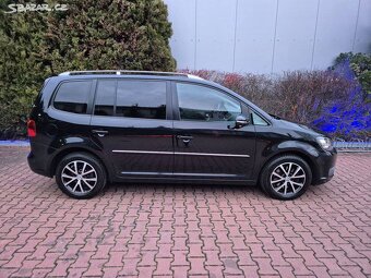 Touran 2.0TDI 103kW Highline,xenon,navi,serviska,panorama - 7