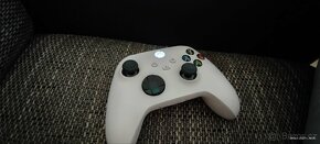 Xbox Wireless Controller - 7