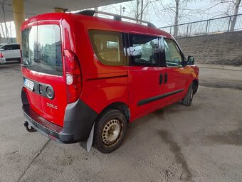 FIAT DOBLO CARGO COMBI 1.3 JTD 90 E - 7