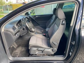 Volkswagen Golf 1.6 MPi Senzory,ALU,VýhřevSed - 7