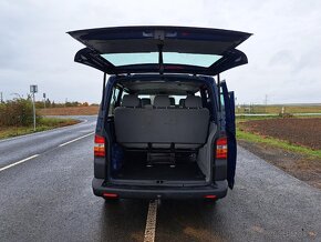 Volkswagen Transporter T5, 9 míst, klima, tažné zařízení - 7