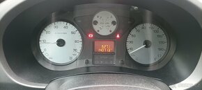 Citroen Berlingo 16 HDI, 73kw ,12/17, 1 majitel. - 7