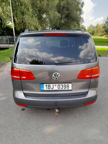 Volkswagen Touran 2,0 TDi DSG Match - 7