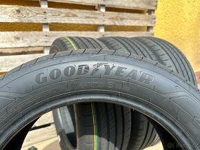 Nové letní pneu 215/55/18 GoodYear - 7