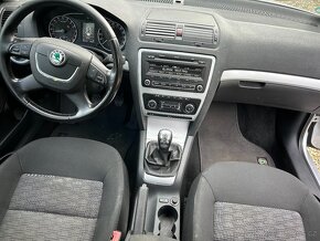 ŠKODA OCTAVIA 2.0TDI,103KW,EDITION,Digiklima,Vyhř.sedačky - - 7