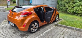 Prodám Hyundai Veloster 1.6.-SENZORY-VYHŘ.SEDAD.-KLIMA Rok v - 7