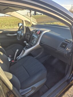 Toyota Auris 1.6 VVTi - 7