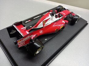 F1 FERRARI SF16-H 2016 RAIKKONEN A VETTEL BURAGO 1:18 - 7