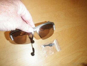 sluneční brýle s MP3 přehrávačem - 7
