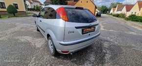 Ford Focus 1.4.16V 2004 Klimatizace - 7